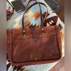 Go Forth Goods Buchanan Brief in saddle with D-Rings and long shoulder strap